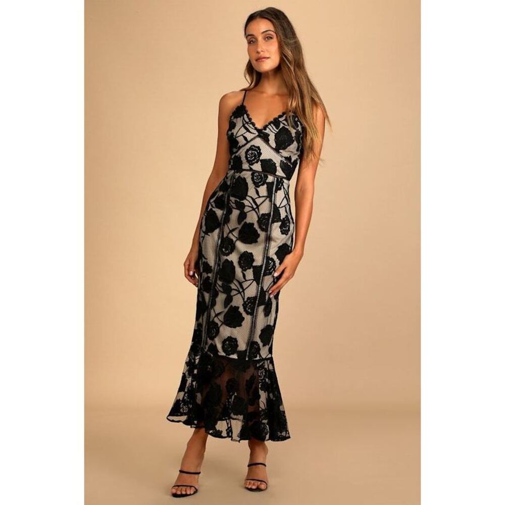Lulus Alluring Dream Black Floral Mesh Lace Trumpet Midi Dress - Size M